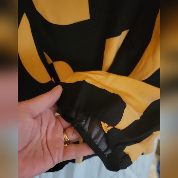 Shein Retro Yellow Black Ruffled Neckline 2XL Brand New - Picture 4 of 5